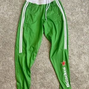 Like new Heineken sweats